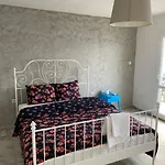 לינה וארוחת בוקר Yali Butik