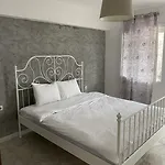 Yali Butik לינה וארוחת בוקר