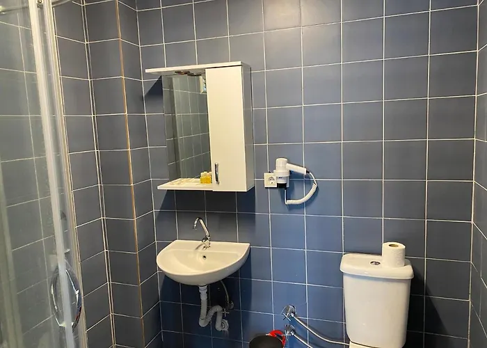 Couette-café Yali Butik 3*