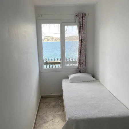 Bed & Breakfast Yali Butik 3*