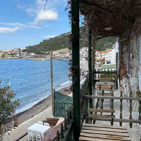 Bed & Breakfast Yali Butik