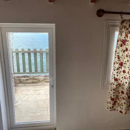 Yali Butik Karaburun (Izmir)