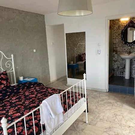 Yali Butik Bed & Breakfast