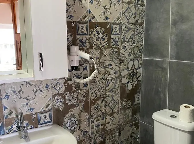 Bed & Breakfast Yali Butik