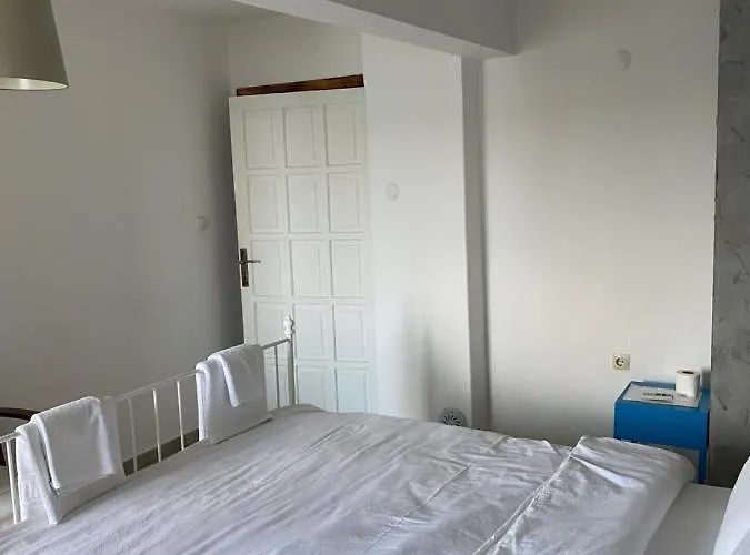 Bed & Breakfast Yali Butik 3*