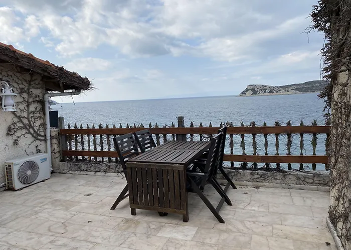 Bed & Breakfast Yali Butik 3*